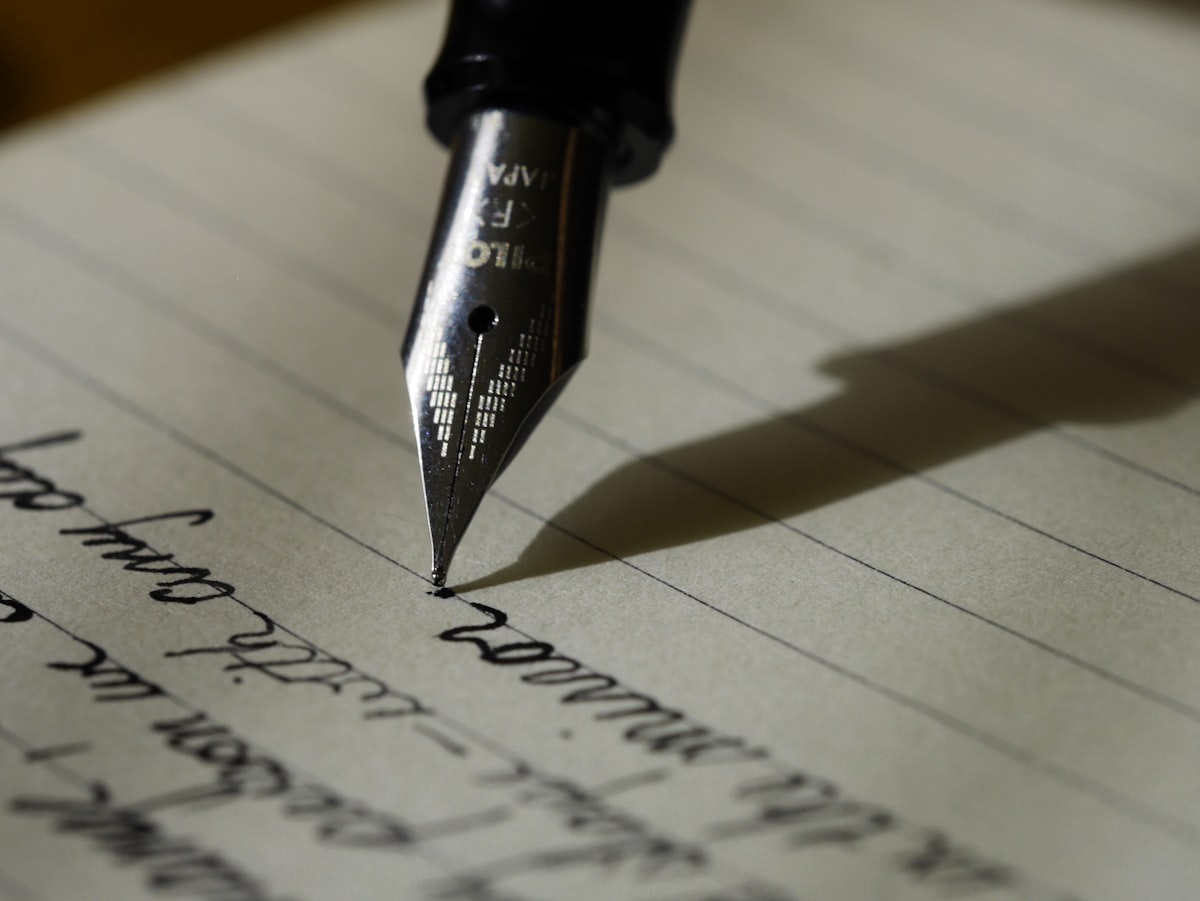 Copy de página de vendas em 1 hora: checklist e blocos prontos